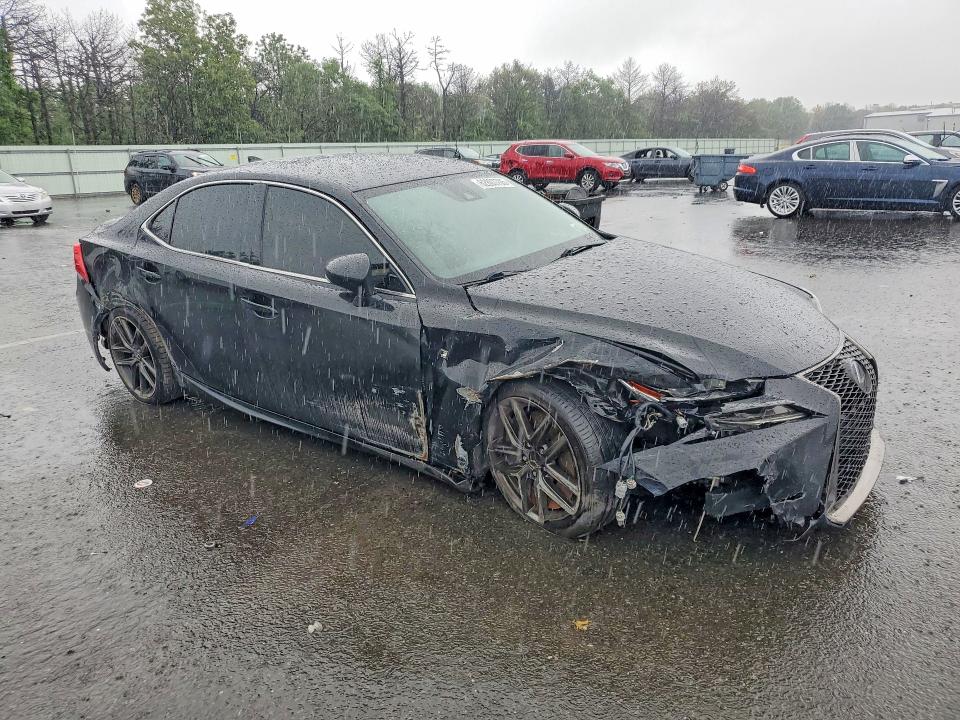 62803706 :رقم المزاد ، JTHBA1D23J5083854 vin ، 2018 Lexus Is مزاد بيع