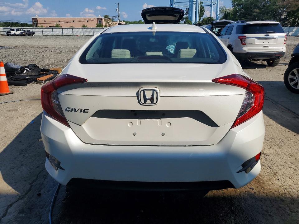 63546456 :رقم المزاد ، 2HGFC2F83JH576416 vin ، 2018 Honda Civic مزاد بيع