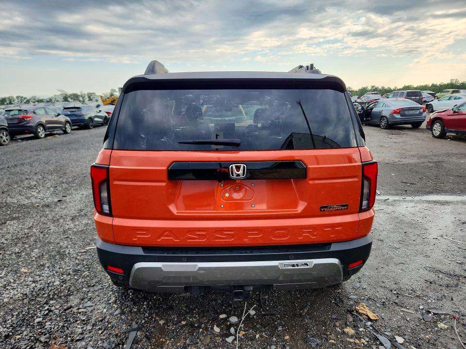 Продажа на аукционе авто 2026 Honda Passport, vin: 5FNYF9H86TB004897, номер лота: 62028286