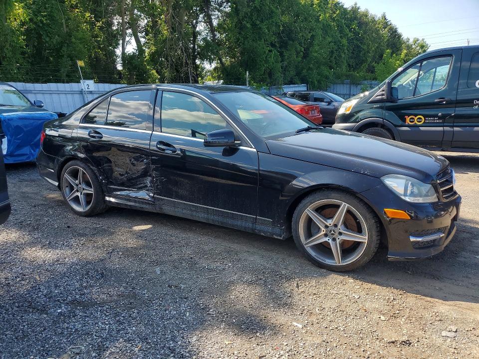 62495016 :رقم المزاد ، WDDGF8AB3EA967902 vin ، 2014 Mercedes-benz C مزاد بيع