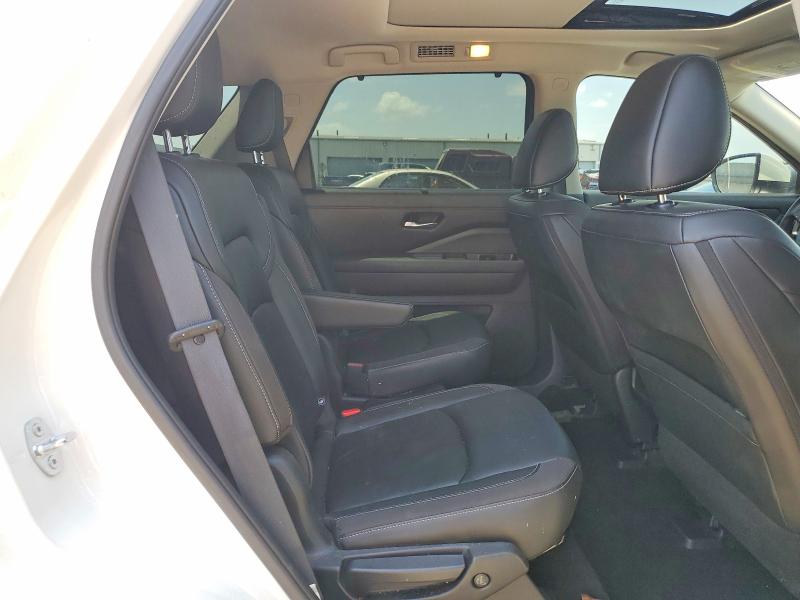 59074556 :رقم المزاد ، 5N1DR3CD4PC240292 vin ، 2023 Nissan Pathfinder مزاد بيع
