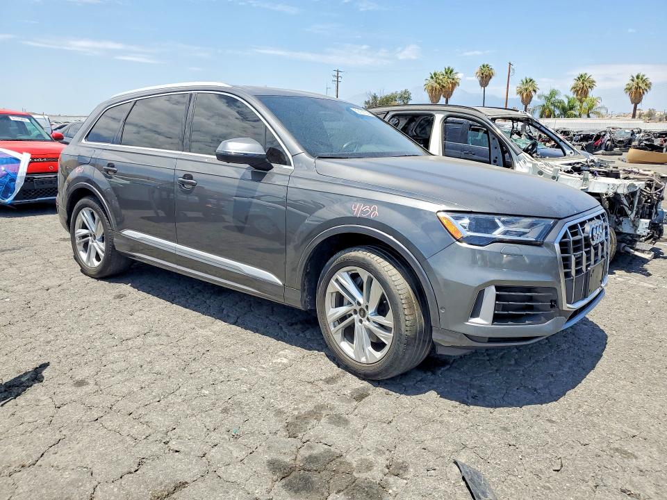 2021 Audi Q7 მანქანა იყიდება აუქციონზე, vin: WA1AXAF73MD015417, აუქციონის ნომერი: 62106726