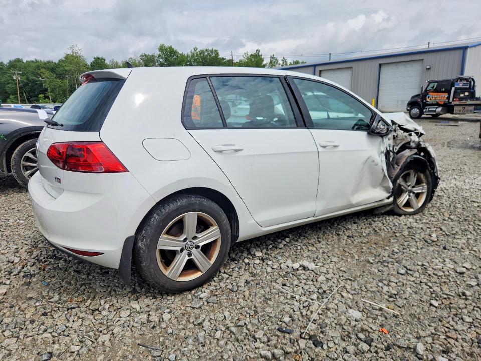 63208146 :رقم المزاد ، 3VW217AU6HM061309 vin ، 2017 Volkswagen Golf مزاد بيع