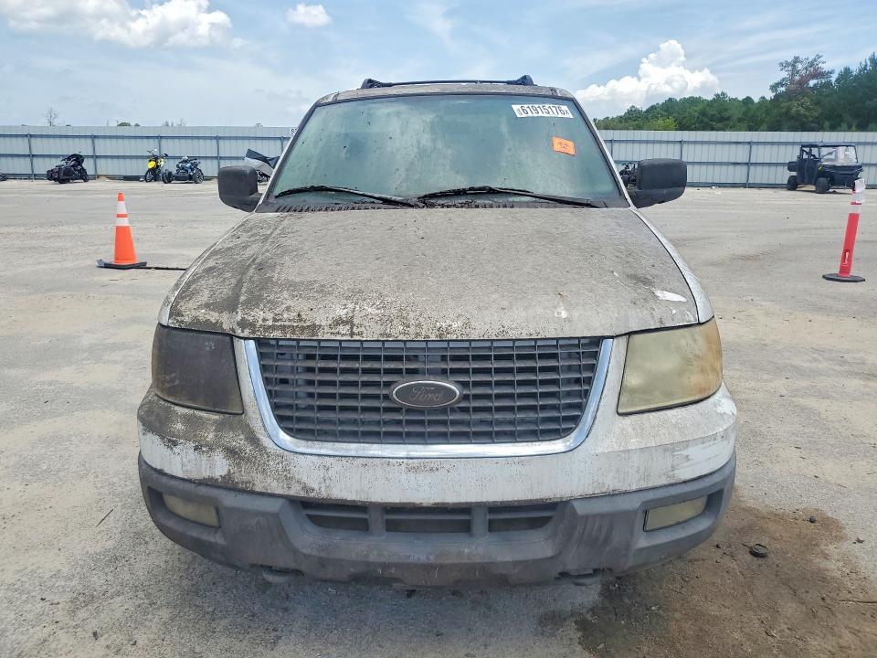 Продажа на аукционе авто 2005 Ford Expedition, vin: 1FMPU16555LB12452, номер лота: 61915176