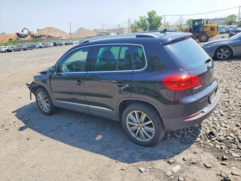 2013 Volkswagen Tiguan მანქანა იყიდება აუქციონზე, vin: WVGBV7AX8DW510173, აუქციონის ნომერი: 85456135