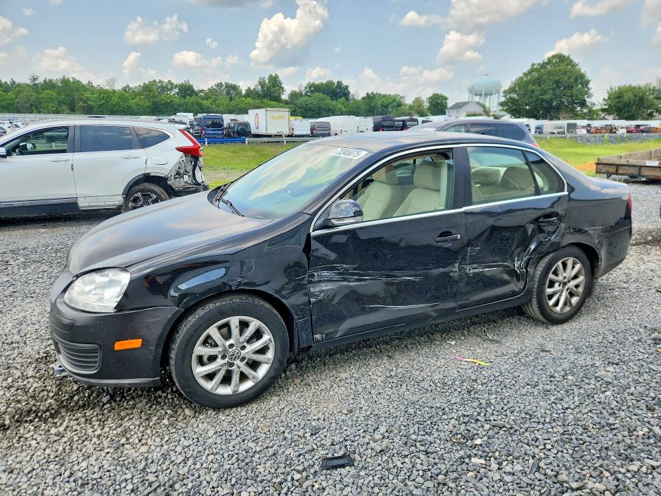 73345075 :رقم المزاد ، 3VWRZ7AJ2AM063710 vin ، 2010 Volkswagen Jetta مزاد بيع