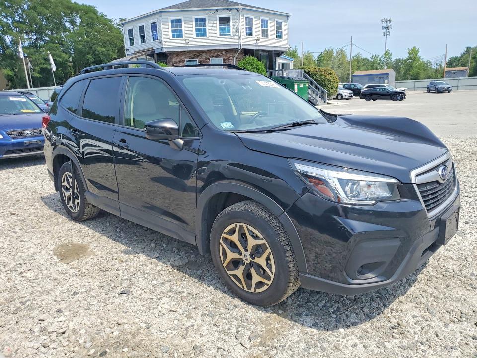 Продажа на аукционе авто 2019 Subaru Forester, vin: JF2SKAGC9KH527212, номер лота: 61493026