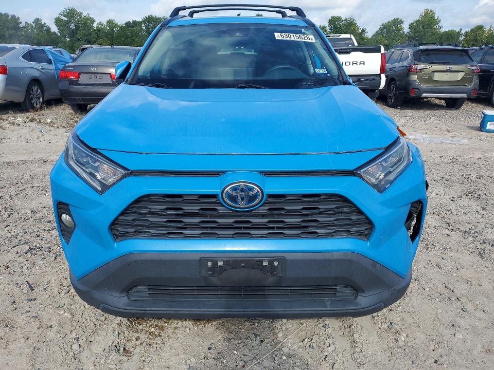 2021 Toyota Rav4 Hybrid მანქანა იყიდება აუქციონზე, vin: 2T3B6RFV2MW029516, აუქციონის ნომერი: 63015626