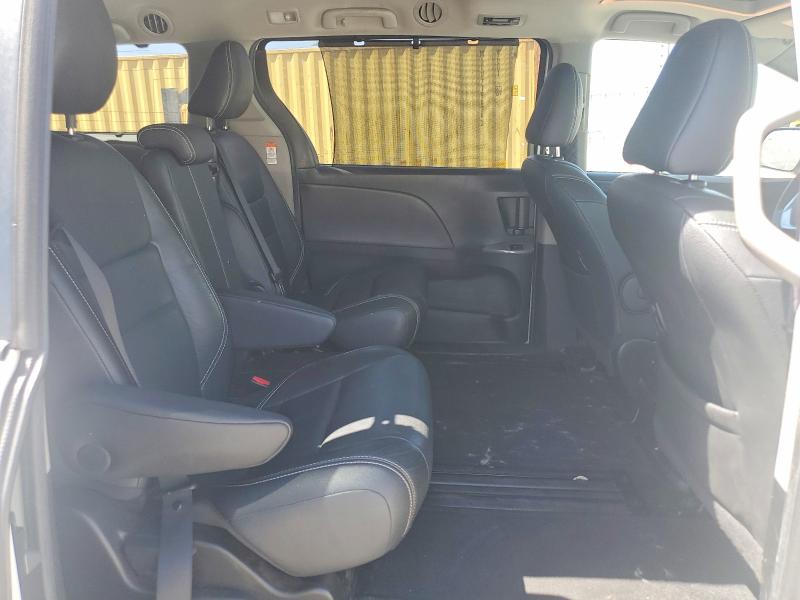 Продаж на аукціоні авто 2016 Toyota Sienna, vin: 5TDXK3DC3GS750076, номер лоту: 60988236