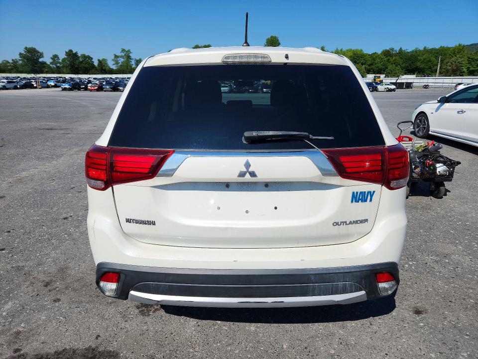 Продаж на аукціоні авто 2016 Mitsubishi Outlander, vin: JA4AD2A32GZ017203, номер лоту: 63348436