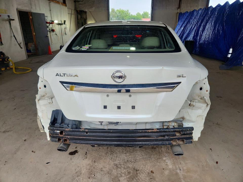 2015 Nissan Altima მანქანა იყიდება აუქციონზე, vin: 1N4AL3AP9FC136150, აუქციონის ნომერი: 59628776