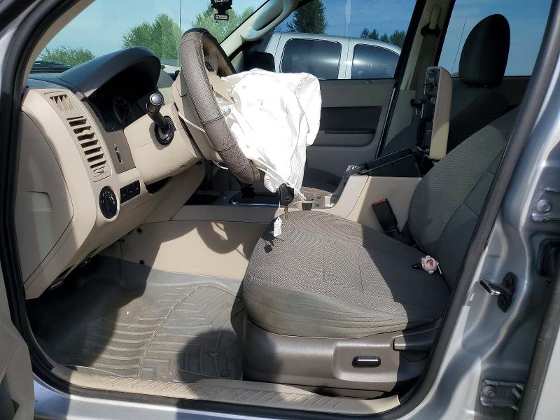 2009 Ford Escape მანქანა იყიდება აუქციონზე, vin: 1FMCU03789KB71036, აუქციონის ნომერი: 61900976