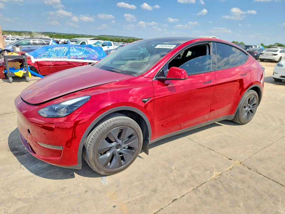 61634546 :رقم المزاد ، 7SAYGDED6RA318267 vin ، 2024 Tesla Model Y مزاد بيع
