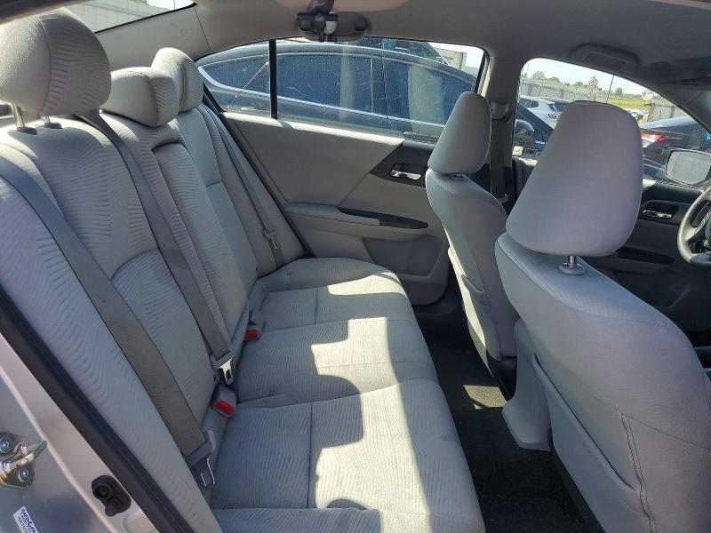 Продажа на аукционе авто 2015 Honda Accord, vin: 1HGCR2F30FA176552, номер лота: 61157966