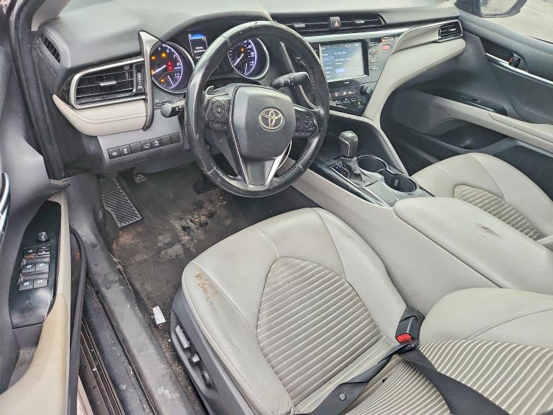61358936 :رقم المزاد ، 4T1G11AK7LU345102 vin ، 2020 Toyota Camry مزاد بيع