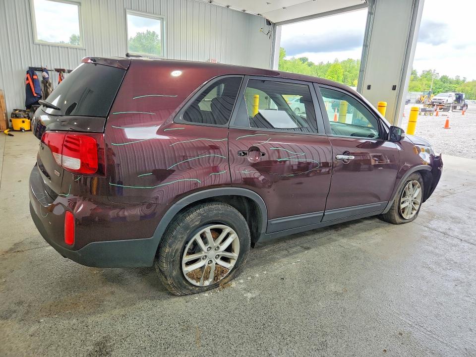 61144106 :رقم المزاد ، 5XYKT3A62EG527592 vin ، 2014 Kia Sorento مزاد بيع