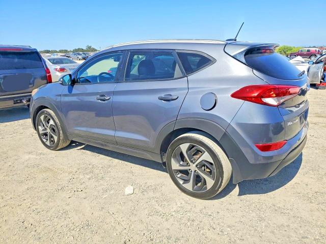 Продажа на аукционе авто 2016 Hyundai Tucson, vin: KM8J33A29GU112842, номер лота: 61904806