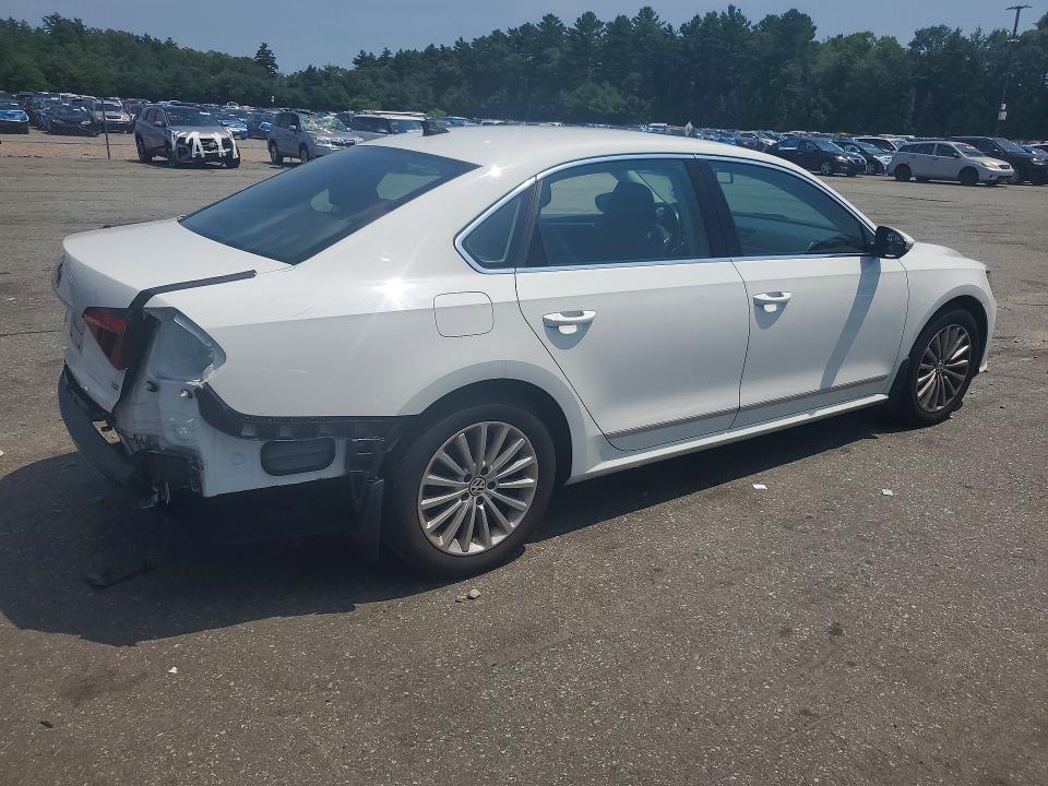 59651496 :رقم المزاد ، 1VWBT7A36HC014879 vin ، 2017 Volkswagen Passat مزاد بيع