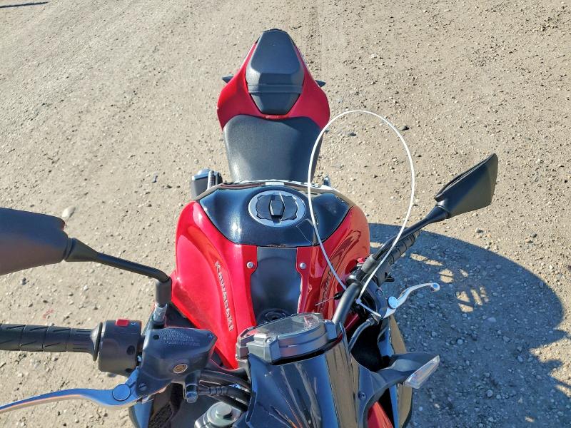 61116276 :رقم المزاد ، JKAZR2B11JA006958 vin ، 2018 Kawasaki Zr900 مزاد بيع