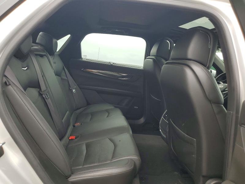62037656 :رقم المزاد ، 1G6KD5RS4JU101750 vin ، 2018 Cadillac Ct6 مزاد بيع