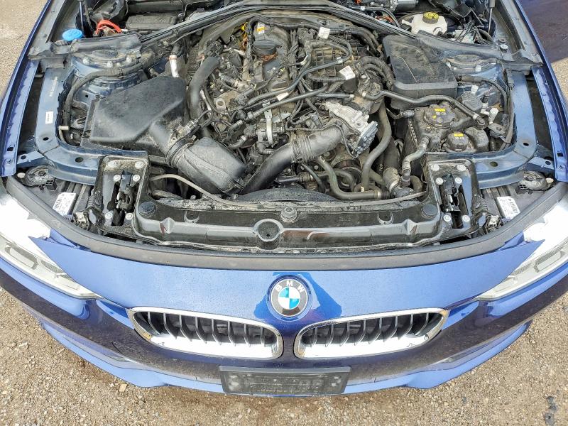 61898836 :رقم المزاد ، WBA8D9C51JEM31399 vin ، 2018 Bmw 330 مزاد بيع