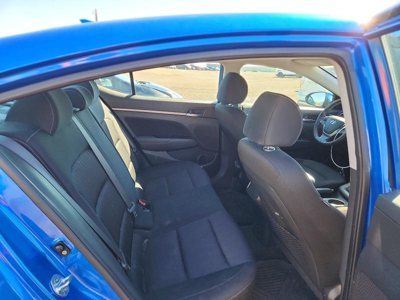 2017 Hyundai Elantra მანქანა იყიდება აუქციონზე, vin: KMHD84LF3HU330734, აუქციონის ნომერი: 59988536
