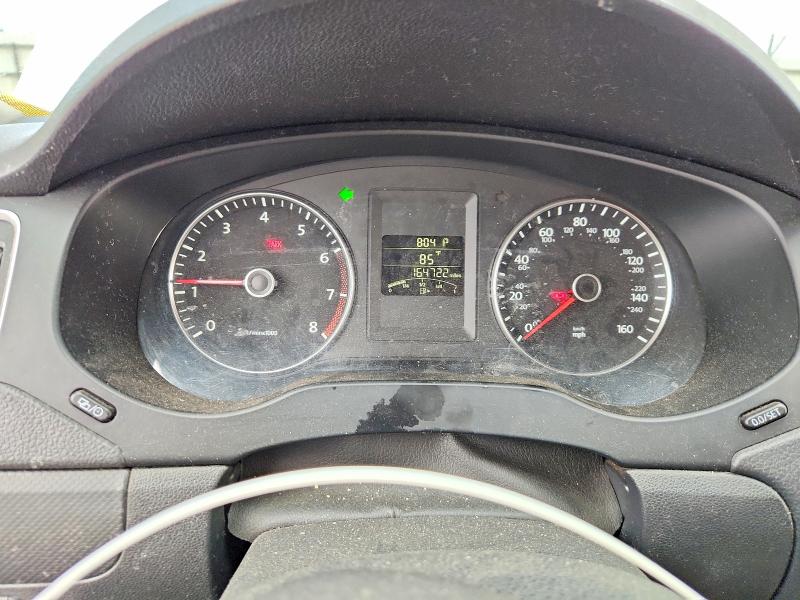 61047526 :رقم المزاد ، 3VWD17AJ5EM237972 vin ، 2014 Volkswagen Jetta مزاد بيع