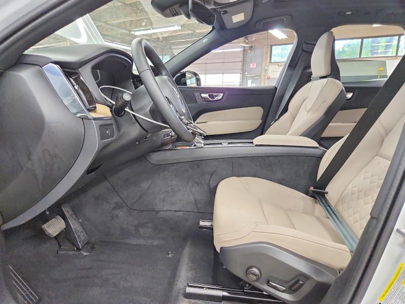Продаж на аукціоні авто 2026 Volvo Xc60, vin: YV4M12RC7T1464535, номер лоту: 59358956
