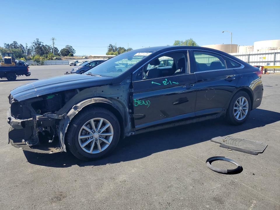 Продаж на аукціоні авто 2018 Hyundai Sonata, vin: 5NPE24AFXJH676549, номер лоту: 61201226