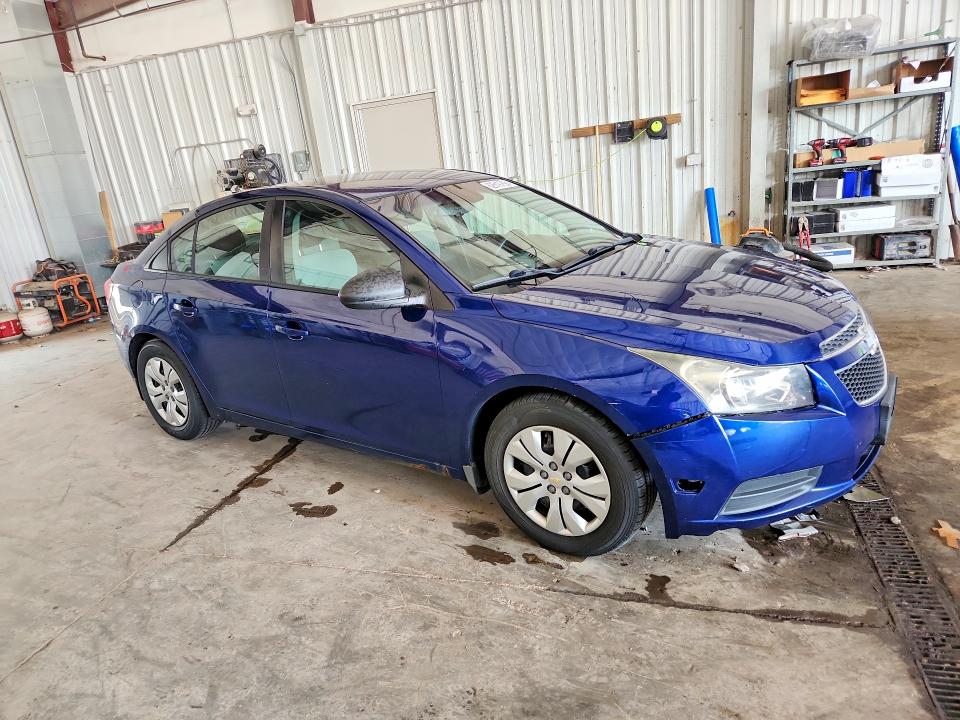 62619756 :رقم المزاد ، 1G1PA5SH8D7288982 vin ، 2013 Chevrolet Cruze مزاد بيع