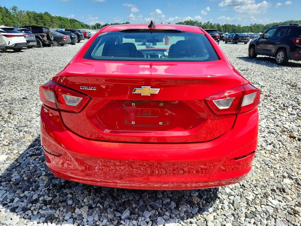 61112276 :رقم المزاد ، 1G1BC5SM8K7125912 vin ، 2019 Chevrolet Cruze مزاد بيع