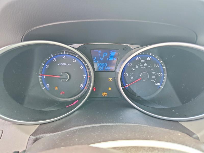 2015 Hyundai Tucson მანქანა იყიდება აუქციონზე, vin: KM8JUCAG6FU006825, აუქციონის ნომერი: 62853856