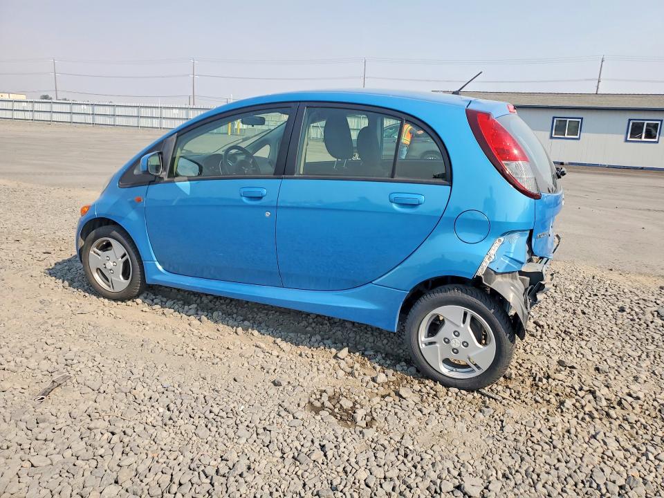 62434176 :رقم المزاد ، JA3215H48GU000260 vin ، 2016 Mitsubishi I Miev مزاد بيع