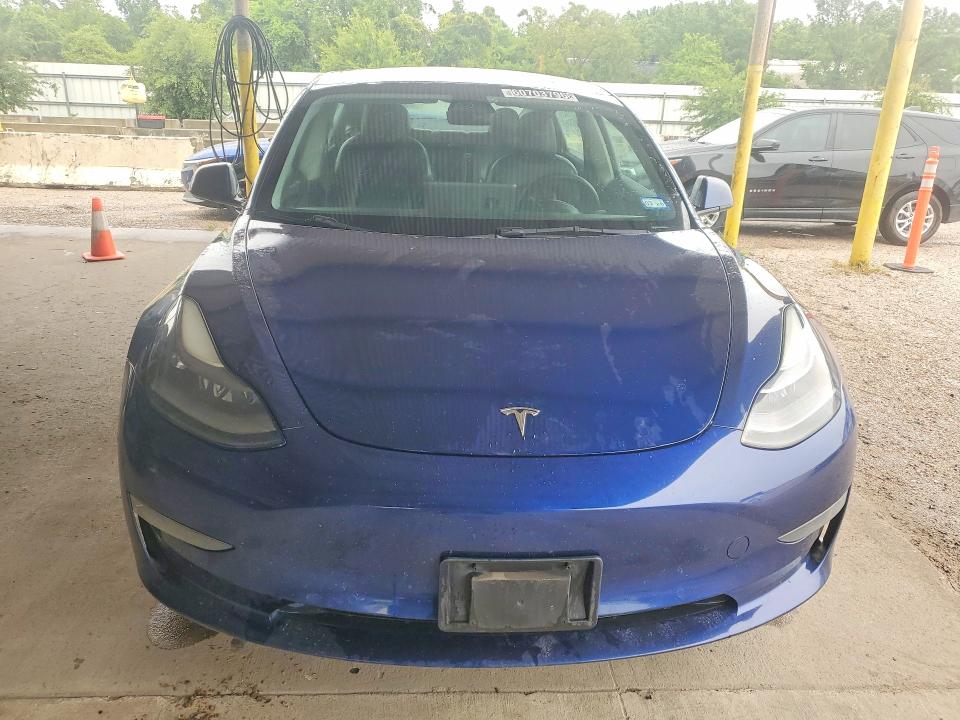 60703796 :رقم المزاد ، 5YJ3E1EA1NF191197 vin ، 2022 Tesla Model 3 مزاد بيع