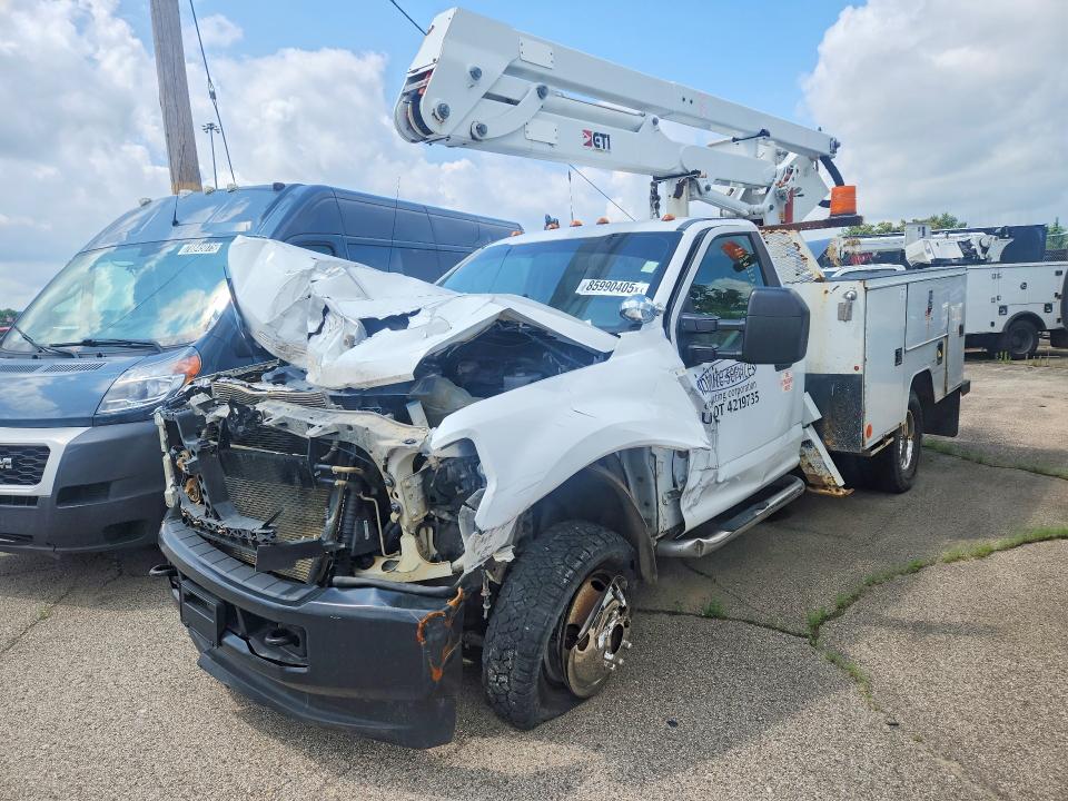 2017 Ford F350 მანქანა იყიდება აუქციონზე, vin: 1FDRF3H67HDA04594, აუქციონის ნომერი: 85990405