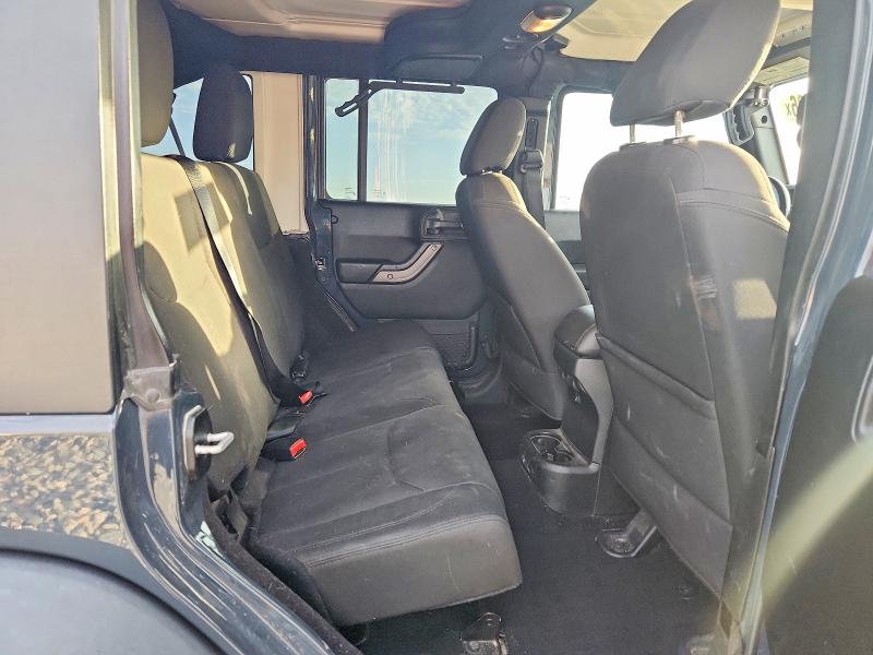 61097696 :رقم المزاد ، 1C4BJWDG1JL859226 vin ، 2018 Jeep Wrangler Unlimited مزاد بيع