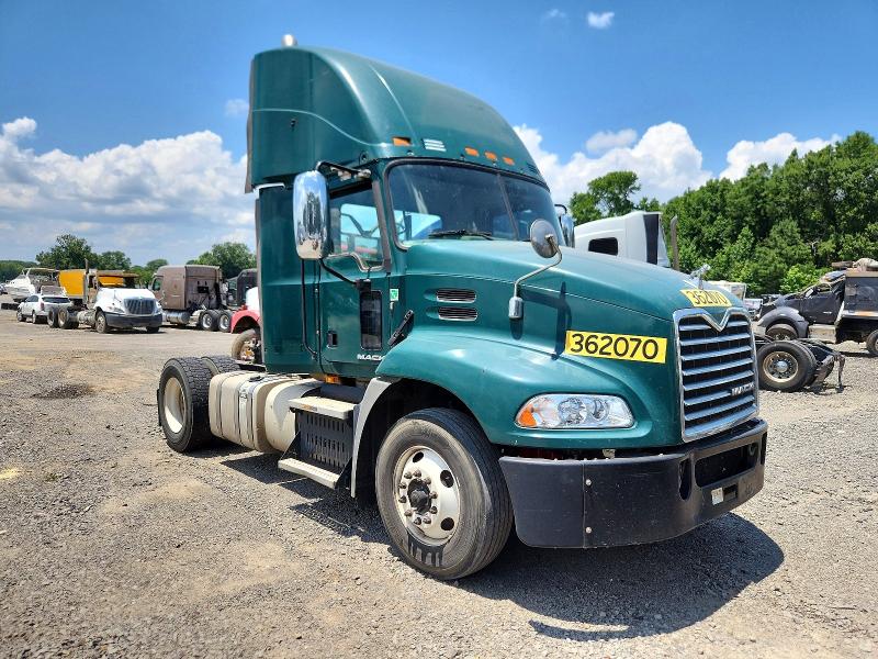 59224956 :رقم المزاد ، 1M1AW01X0HM009378 vin ، 2017 Mack 600 مزاد بيع