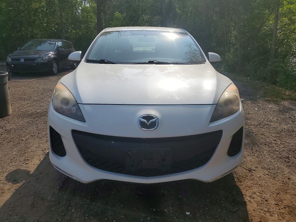 61131706 :رقم المزاد ، JM1BL1UF0D1717700 vin ، 2013 Mazda 3 مزاد بيع