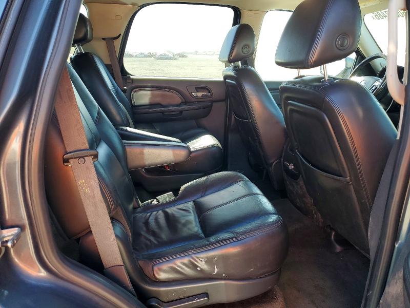 Продажа на аукционе авто 2007 Gmc Yukon, vin: 1GKFK63837J228592, номер лота: 60697486