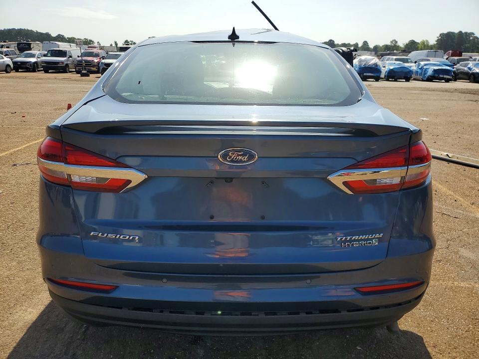 Продажа на аукционе авто 2019 Ford Fusion, vin: 3FA6P0RU5KR123815, номер лота: 62936176