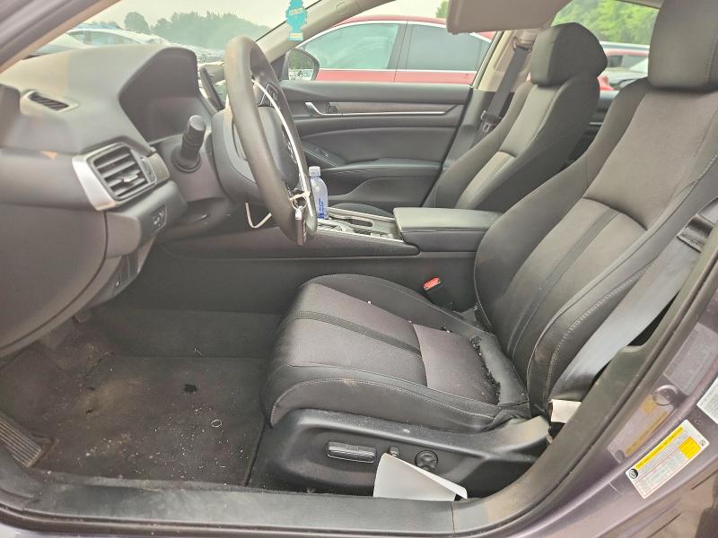 60419846 :رقم المزاد ، 1HGCV1F4XJA054031 vin ، 2018 Honda Accord مزاد بيع