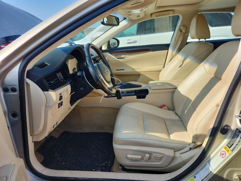60646026 :رقم المزاد ، JTHBK1GG6D2047604 vin ، 2013 Lexus Es مزاد بيع