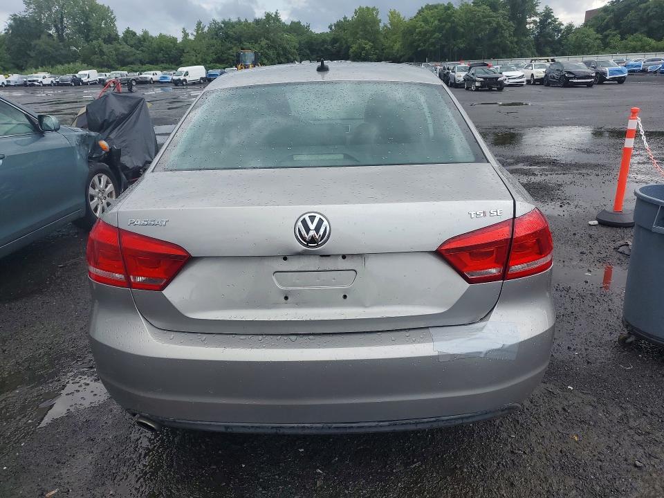 63047056 :رقم المزاد ، 1VWBT7A35EC070582 vin ، 2014 Volkswagen Passat مزاد بيع
