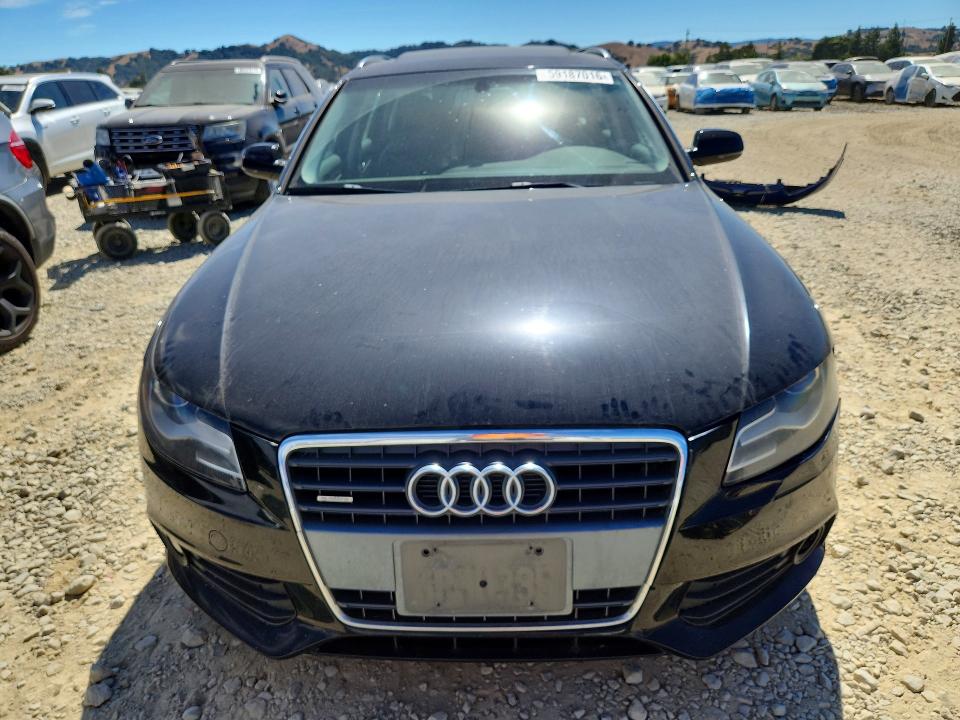 59187016 :رقم المزاد ، WAUWFAFL7BA014097 vin ، 2011 Audi A4 مزاد بيع