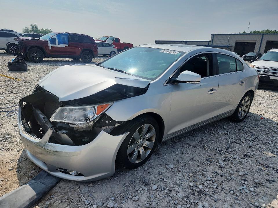 2010 Buick Lacrosse მანქანა იყიდება აუქციონზე, vin: 1G4GE5EV7AF239539, აუქციონის ნომერი: 61323096