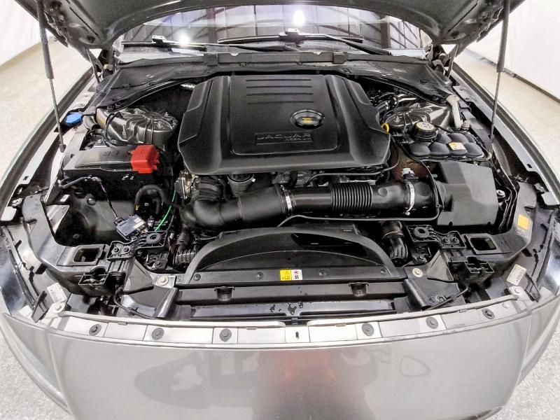 Продажа на аукционе авто 2017 Jaguar Xf, vin: SAJBD4BNXHCY36116, номер лота: 60705006
