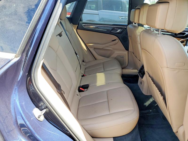 60178336 :رقم المزاد ، WP1AB2A5XLLB37629 vin ، 2020 Porsche Macan مزاد بيع