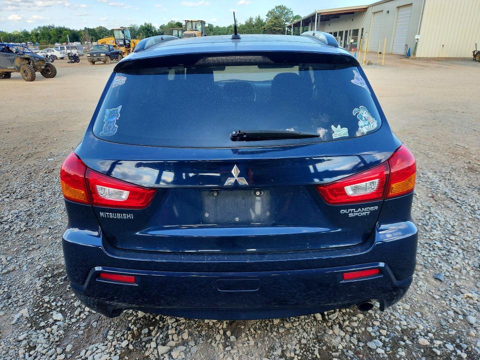 61841366 :رقم المزاد ، JA4AR4AU8BZ020881 vin ، 2011 Mitsubishi Outlander Sport مزاد بيع