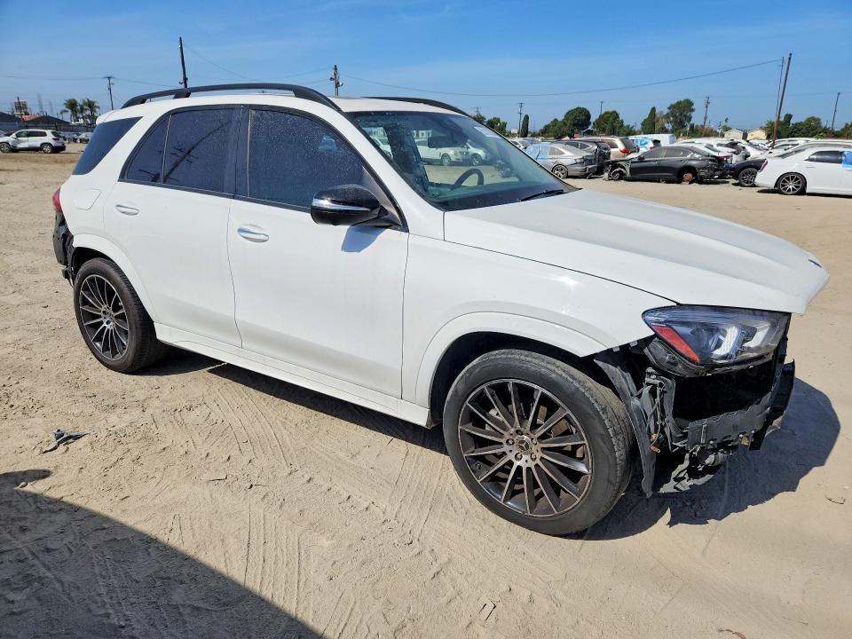 Продажа на аукционе авто 2022 Mercedes-benz Gle, vin: 4JGFB4JB2NA665622, номер лота: 62121286