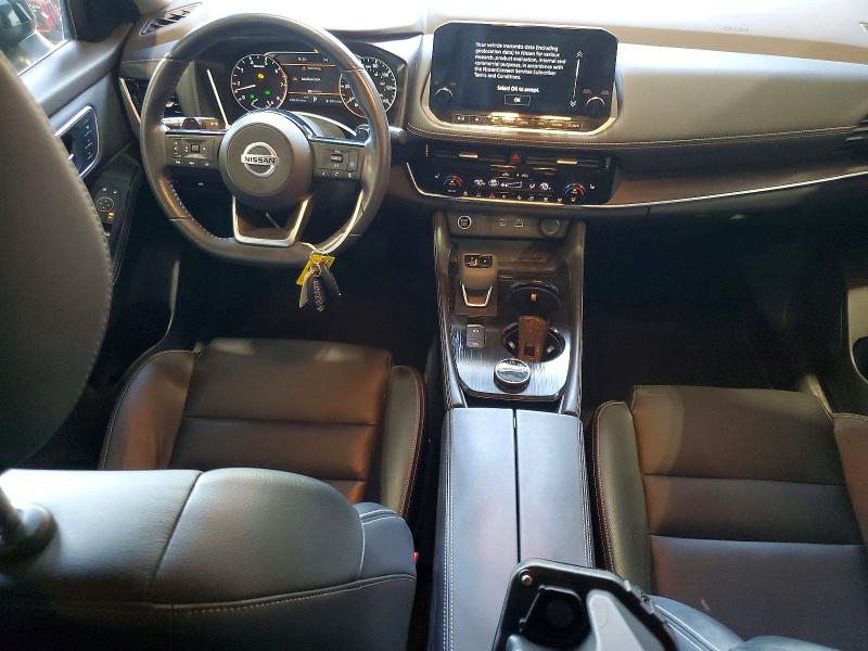 60557026 :رقم المزاد ، JN8AT3CB4MW240542 vin ، 2021 Nissan Rogue مزاد بيع